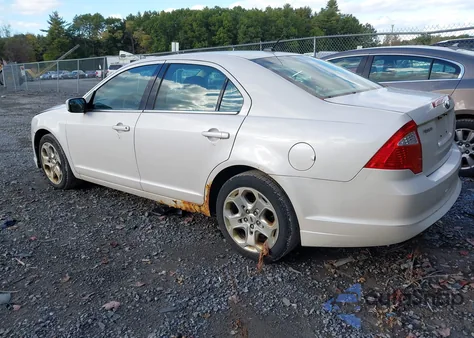 2011 Ford Fusion Se from USA, damaged, VIN 3FAHP0HA4BR269588